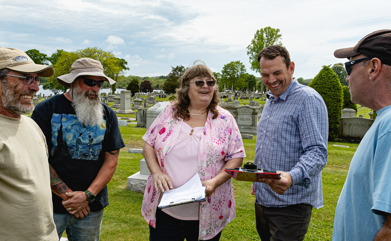 About River Bend Cemetery